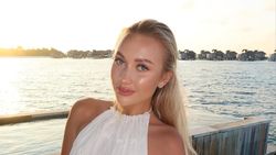 „Incredibilă”. Imaginile în costum de baie cu Anastasia Potapova au stârnit imaginația fanilor