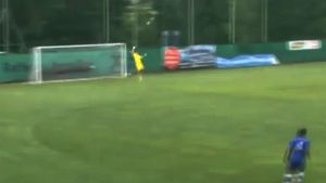 Reghecampf a zdrobit-o pe Dinamo Kiev la debutul pe banca lui Al Hilal. VIDEO | Thiago Neves a marcat o bijuterie de gol de la 35 de metri