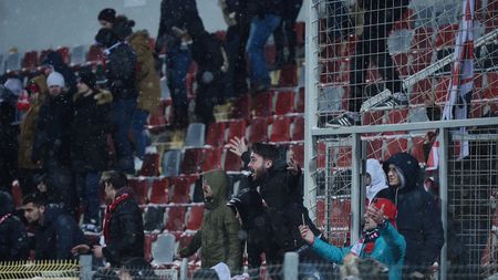 VIDEO | Suporterii dinamoviști au ajuns la capătul puterilor după înfrângerea cu Astra: "Uită-te, bă, în ochii noștri! Ai curaj?"