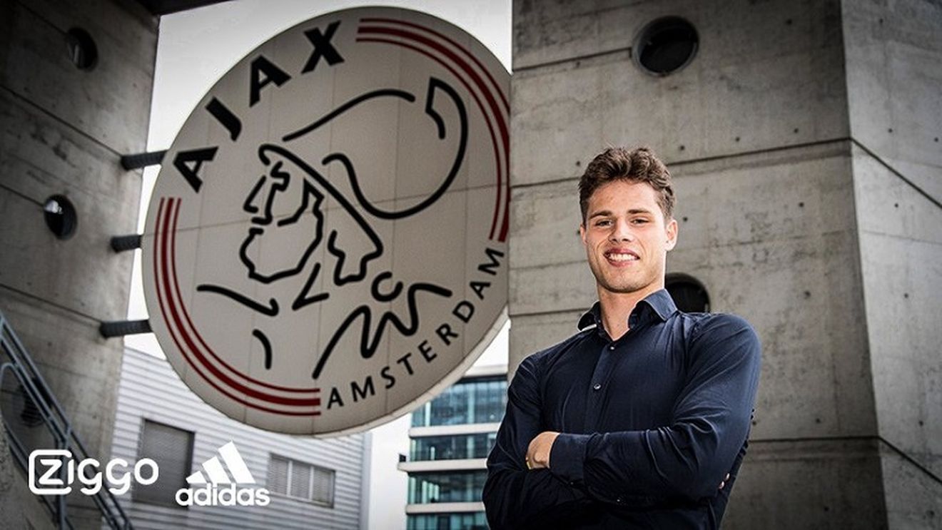Ajax își asigură viitorul cu un nou transfer important. După Răzvan Marin, un alt fotbalist a sosit la Amsterdam
