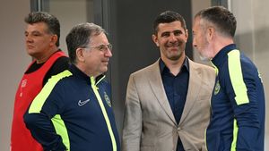 Scandal la TV, în direct, între Dani Coman şi Mihai Stoica: „Hai să facem testul poligraf! Gigi Becali minte, clar”