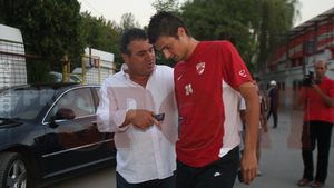 "Mircea Sandu să nu mai vorbească despre Tamaș, să-și vadă de treaba lui"