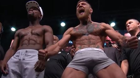 Scandal uriaș după lupta Mayweather - McGregor: "Polițiștii mi-au spus că îmi vor zbura creierii! Eram un om de culoare în locul nepotrivit"

