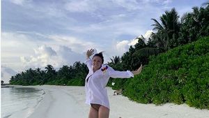 Simona Halep a încheiat sezonul și a plecat în vacanță: "Hai să dăm gata anul 2020 cu un zâmbet mare, Darren s-a întors!"