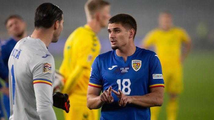 Răzvan Marin, lunetist de la 11 metri. A marcat pentru 1-1 în Lituania - România, din penalty