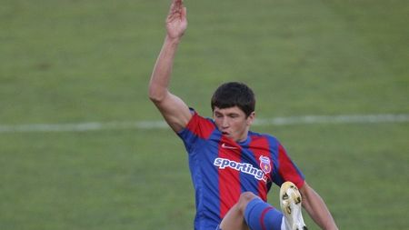 EXCLUSIV **Cristi Tănase a plecat la Bologna! Petre Marin s-a accidentat și el!