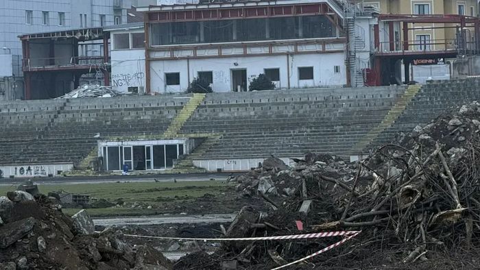 Incredibil! Pentru ce sumă derizorie întârzie construcția arenei de 172.000.000 de euro! Care este valoarea în acte a lojilor din patrimoniul „Dinamo-Badea” care nu pot fi demolate din „Ștefan cel Mare”