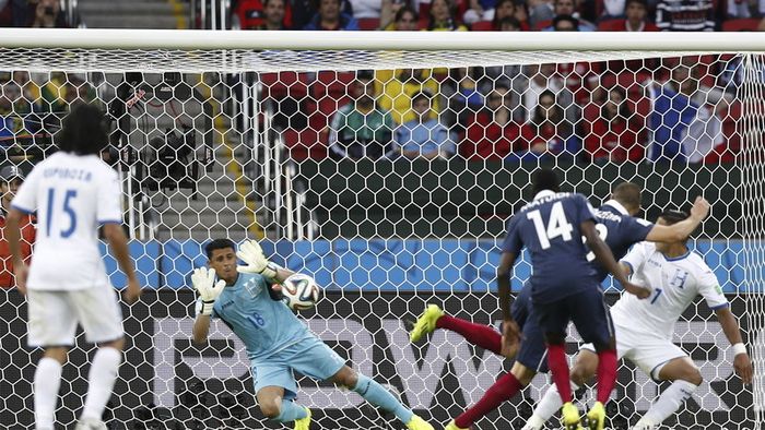 FIFA schimbă tehnologia de linia porții: "Vom încerca să îmbunătățim sistemul pentru ca totul să fie cât se poate de clar"