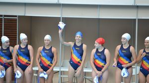 FOTO | Antrenată de Vlad Hagiu, naționala feminină de polo a învins Bulgaria la turneul "Black Sea Cup"