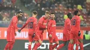 Elias Charalambous nu se va putea baza pe doi titulari în deplasarea cu Universitatea Craiova: „Sunt accidentați”. Cum a comentat anunțul lui Gigi Becali, care a spus că se retrage de la FCSB