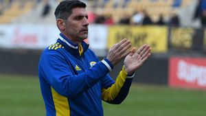 Cum a comentat antrenorul Petrolului Ploiești vestea că fostul său jucător este anchetat de FRF pentru că ar fi jucat la pariuri