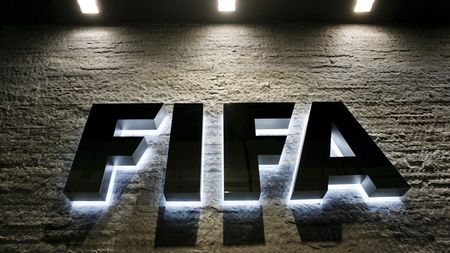 Se întâmplă în fotbal!** FIFA a interzis transferul pentru că n-a mers faxul