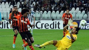 'Ni-l dorim pe Neymar, dar revenind la realitate el o țintă mai abordabilă'** "Perla" pe care Lucescu o pregătește de "export"