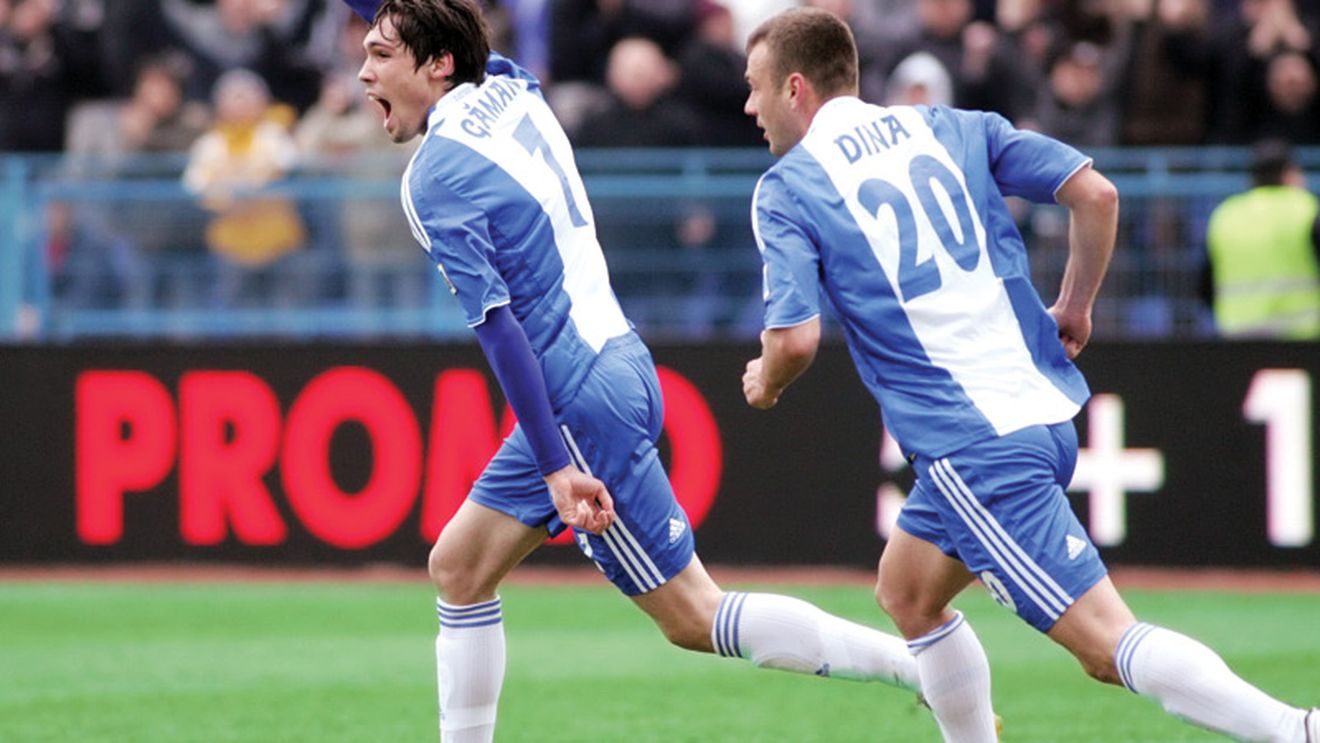 17 titulari pentru Wotte** la Craiova!