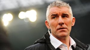 Mirko Slomka și-a prelungit contractul cu Hannover 96