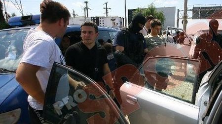 100 de fani ai lui Hajduk au văzut meciul cu Dinamo în Centrul Vechi al Capitalei