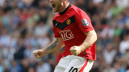 United a zdrobit-o pe Wigan, Arsenal a făcut scor cu Portsmouth!** Rezultatele din Premier League