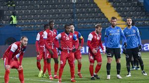 Scandal la FC Botoșani! Valeriu Iftime, amenințări pentru fotbalistul care a fugit din cantonament. „O să cer suspendarea lui! Nu-i dau drumul la turci!”