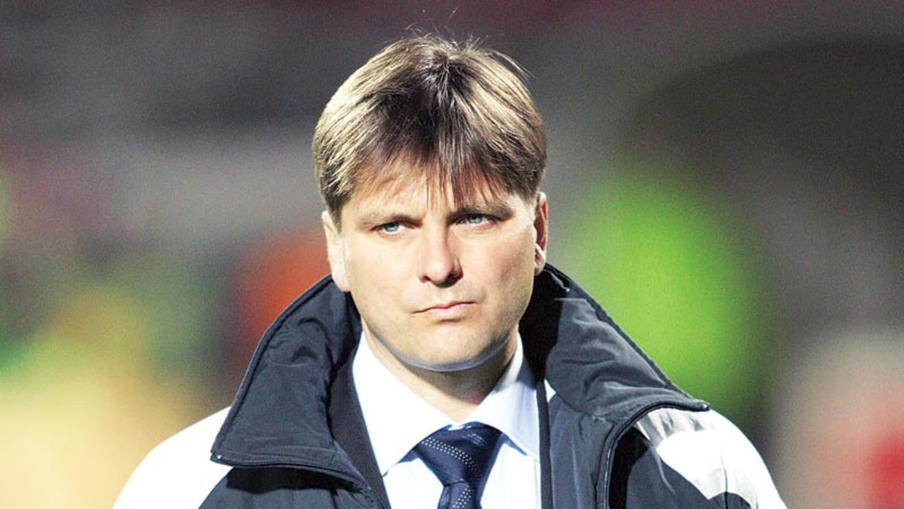 Uhrin prevede un Poli - UTA "dur si tare"