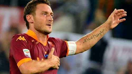 Totti e Roma și Roma e Totti. Căpitanul de legendă al giallorossilor a înscris contra lui Sassuolo golul cu numărul 300. Cifrele incredibile ale veteranului italian