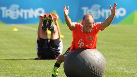 Milan învie pentru fani!** Primul nume important de pe lista de achiziții după exodul de vară: negocieri cu Bayern pentru Arjen Robben