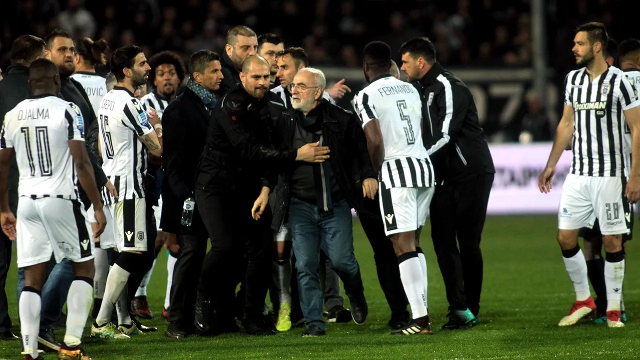 Fiii rusului Savvidis vor „ghilotinarea” lui Răzvan Lucescu de la PAOK. Ce i-au cerut puternicului lor tată