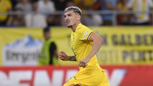 De ce depinde transferul lui Valentin Mihăilă la Lecce. E supus unor teste amănunțite: „A avut probleme”