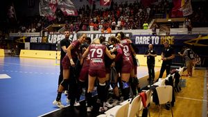 Rapid București, transfer de senzație din naționala Ungariei. Are cifre uluitoare în Liga Campionilor