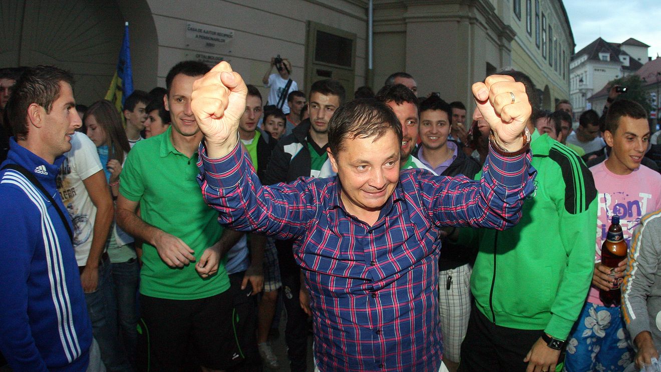 Încă un fost finanțator de Liga 1 reținut pentru nereguli în fotbal. Ioan Hămbășan, personaj central în ancheta ProSport "Blaturi cu Voința", acuzat de luare de mită și suspect de evaziune fiscală