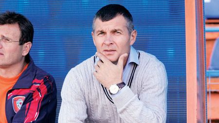 Copos a ajuns la un acord cu Sabău:** "Sunt convins că publicul m-ar ajuta să obțin performanțe cu Rapid"