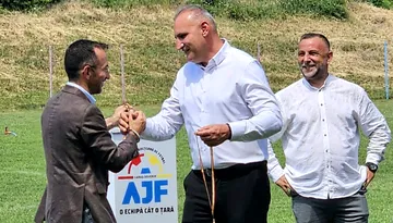 Viorel Lolea continuă ca șef al fotbalului în Caraș-Severin! A fost reales în unanimitate pentru un al patrulea mandat la rând