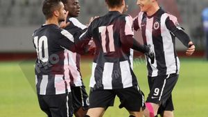 "U" ia oxigen, Corona se sufocă! "U" Cluj - Corona 3-2