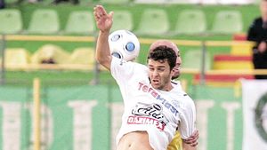 Giovani l-a convins pe 'Tata Jean' să-l lase pe Moraes în Ghencea**! Vezi când vine brazilianul la Steaua!