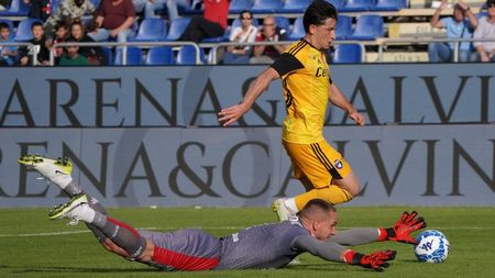 Etapa a 13-a din Serie B a fost cu noroc pentru fotbaliștii români! Olimpiu Moruțan și Ionuț Nedelcearu au contribuit decisiv pentru echipele lor, în timp ce Dennis Man a revenit pe teren după accidentarea suferită | VIDEO