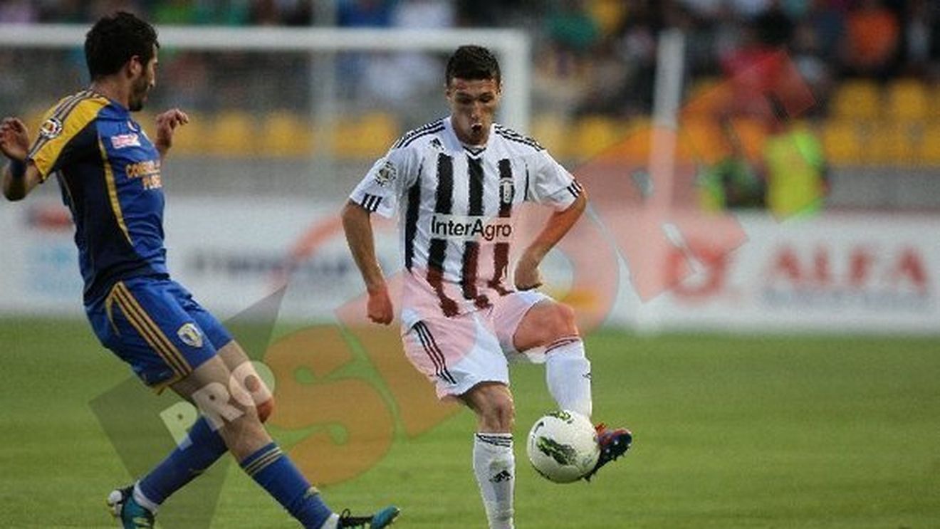 Petrolul scapă de zona retrogradării!** Mulțescu a uitat de Târgu Mureș: "Aa, trebuie să îi urmăresc! Cu ei jucăm finala campionatului"