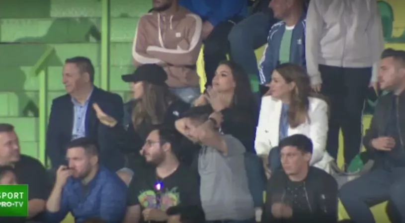 Superba soție a lui Adrian Mutu, Sandra, a făcut spectacol în tribunele stadionului din Mioveni! Frumoasa brunetă le-a ținut pumnii giuleștenilor, s-a agitat, s-a enervat, dar Rapid a pierdut șansa de calificare în Conference League