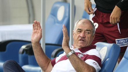 Viorel Hizo și-a reziliat astăzi contractul** cu Rapid