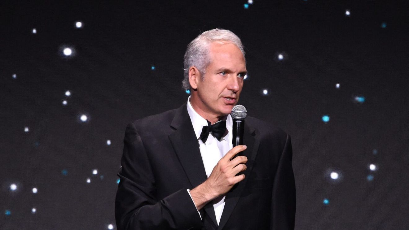 Dan Șucu negociază cu un brazilian care are avere de 5,9 miliarde de euro pentru a deveni acționar la echipă