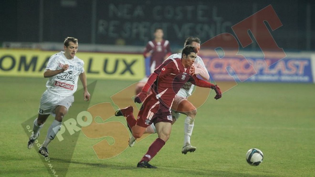 Mesaj pentru Copos: focul la tine! **Bistrița-Rapid 1-1