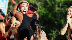 Fostul stelist Mihai Onicaș a semnat cu o nouă echipă după ce a participat la reality show-ul ”Survivor România”: ”M-a schimbat mult, iar acum îmi propun obiective din ce în ce mai mari”