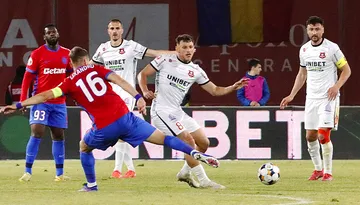 Dragoș Albu spune de ce nu s-a mai întors la FC Hermannstadt și le răspunde celor care îl atacă cu cele trei retrogradări din ultimele trei sezoane. ”Acum un an săream la gâtul lui!”