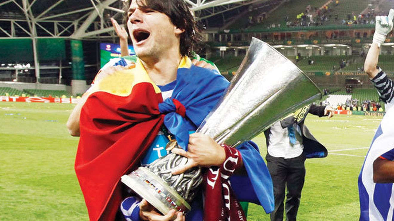 Cristi Săpunaru aduce astăzi trofeul Europa League la București!** Unde va fi expusă Cupa