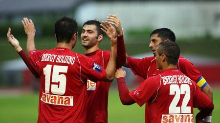 "Dinamo are prima șansă la titlu! Dar atenție la provincie!"