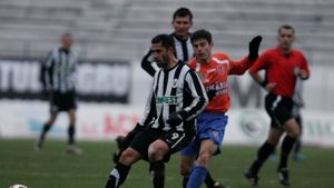 "U", 7 puncte în ultimele 10 etape!** Cine crezi că e de vină?