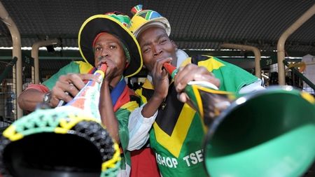 Haos cu vuvuzelele! Antrenorul Olandei le-a interzis la antrenamente!