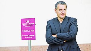 Cade vânzarea Rapidului? Vezi ce spune Stache!