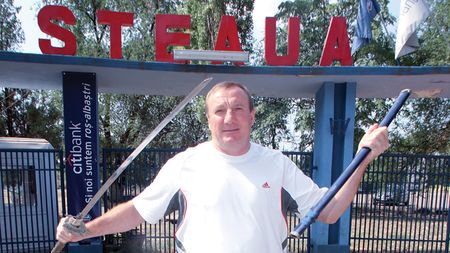 Bumbescu: „Secerați-i pe turci!"