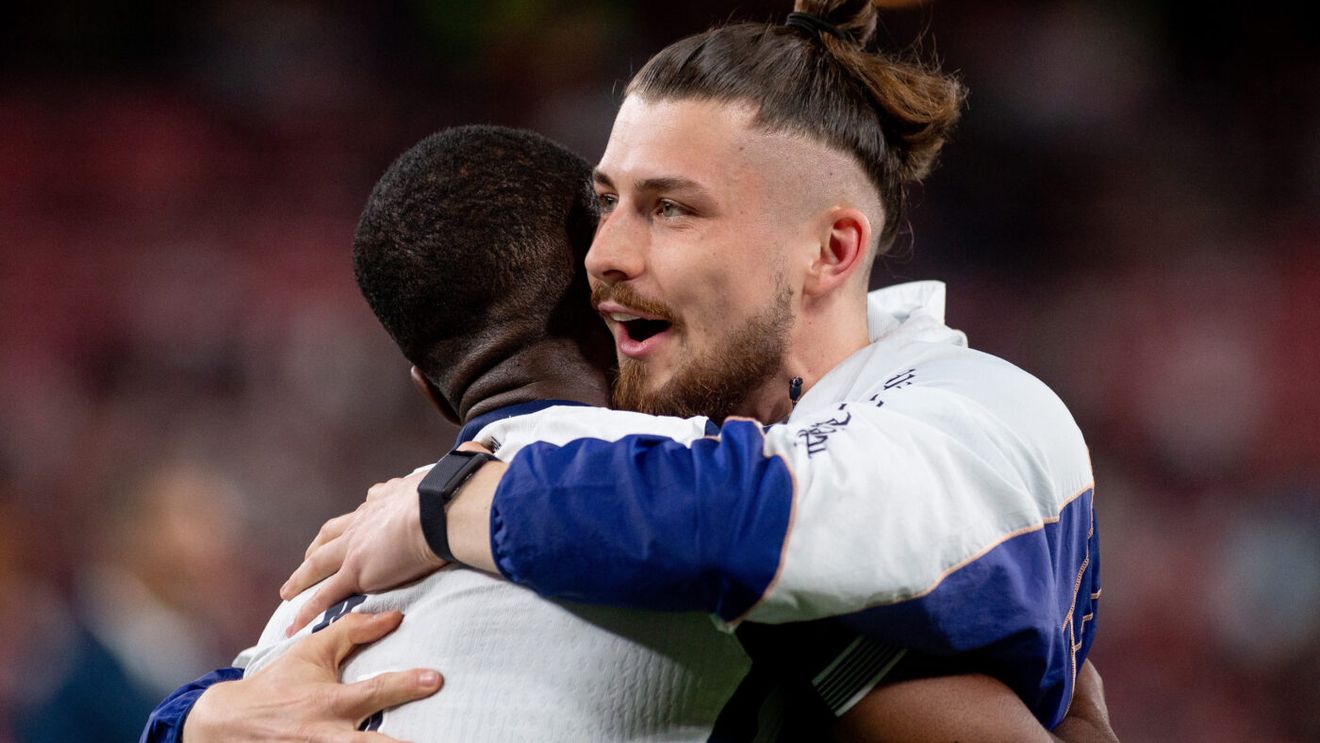 Atletico Madrid a oferit 53.000.000 de euro pentru transfer şi îl salvează pe Radu Drăguşin