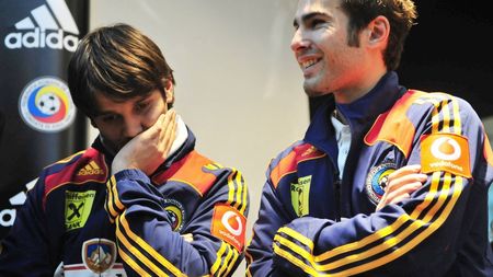 Fotbalistul lui Dinamo a ales top 5 cei mai mari jucători români din istorie: Chivu și Mutu, peste Balaci! Un singur rival de la Steaua a prins lista