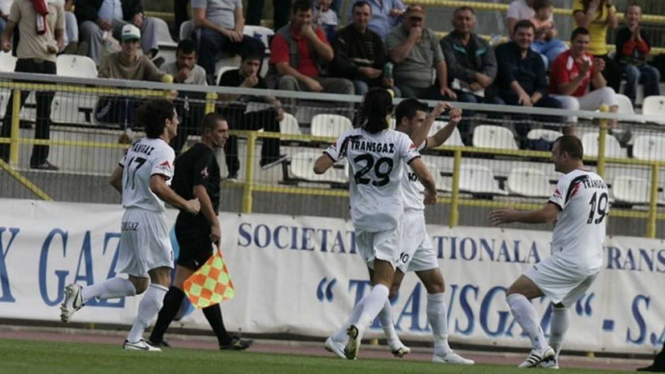 Gaz Metan resimte din plin criza! A pus 8 fotbaliști pe lista de transferuri!